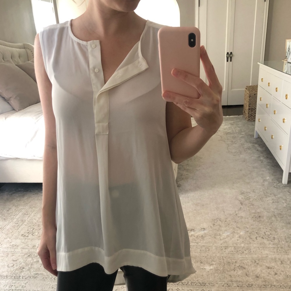 H&M cream sleeveless blouse
